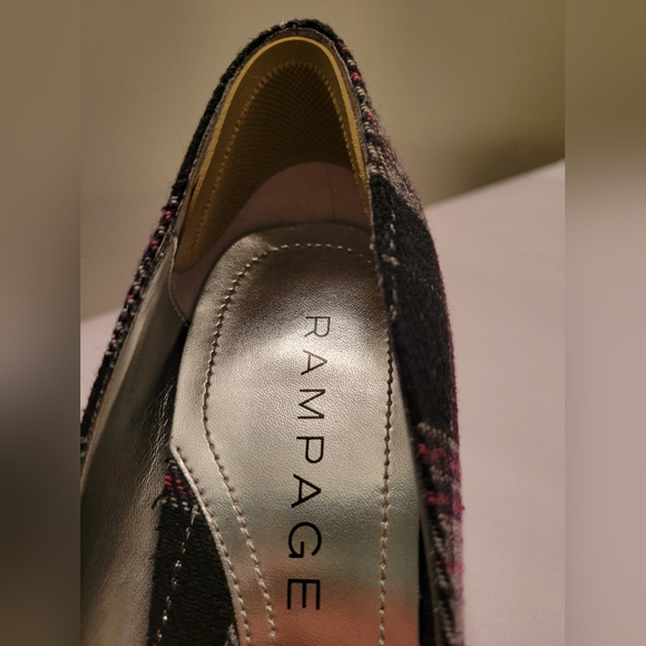 Rampage Pink Plaid Heels - Picture 8 of 8